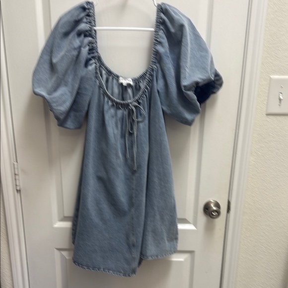 Blue Puff Sleeve off-shoulder Women's Dress - Picture 1 of 5